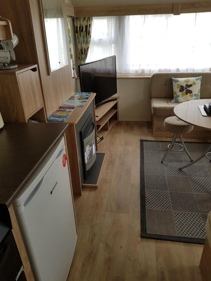 Delta Santana Lägenhet Looe Exteriör bild
